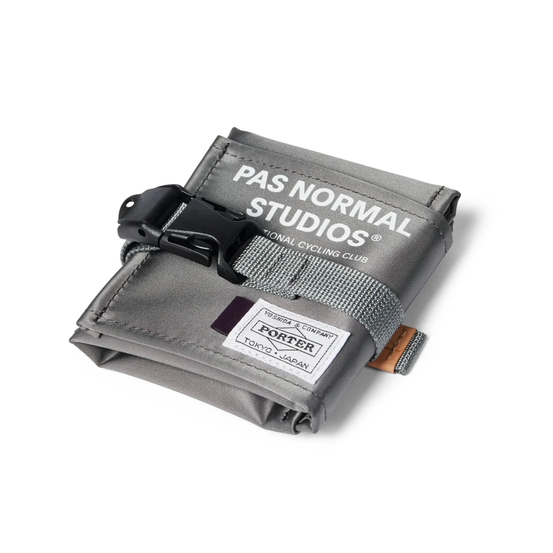 PAS NORMAL STUDIOS ポーターフレームバッグ グレー PAS NORMAL STUDIOS x PORTER Frame Bag Grey — Cycle Store Zurich
